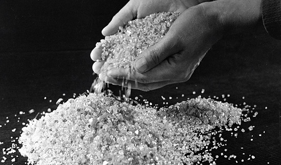 Nhà sản xuất kim cương thô lớn của Nga đang nhắm tới thị trường Trung Quốc.